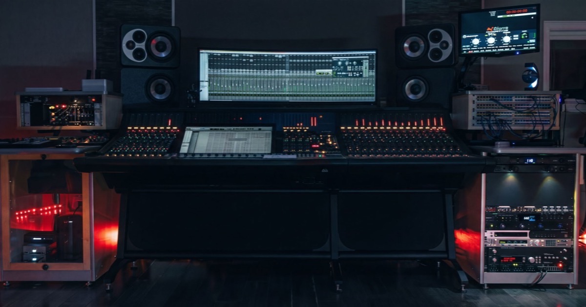 Spatial Audio vs Dolby Atmos: What's the Difference?